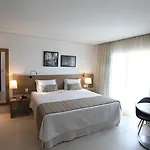 Crocobeach Hotel