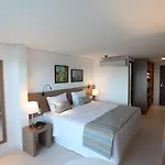 Crocobeach Hotel